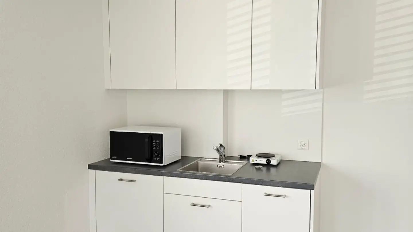 Commerciale in affitto - Oberrohrdorferstrasse 1c, 5405 Dättwil AG - Photo 2