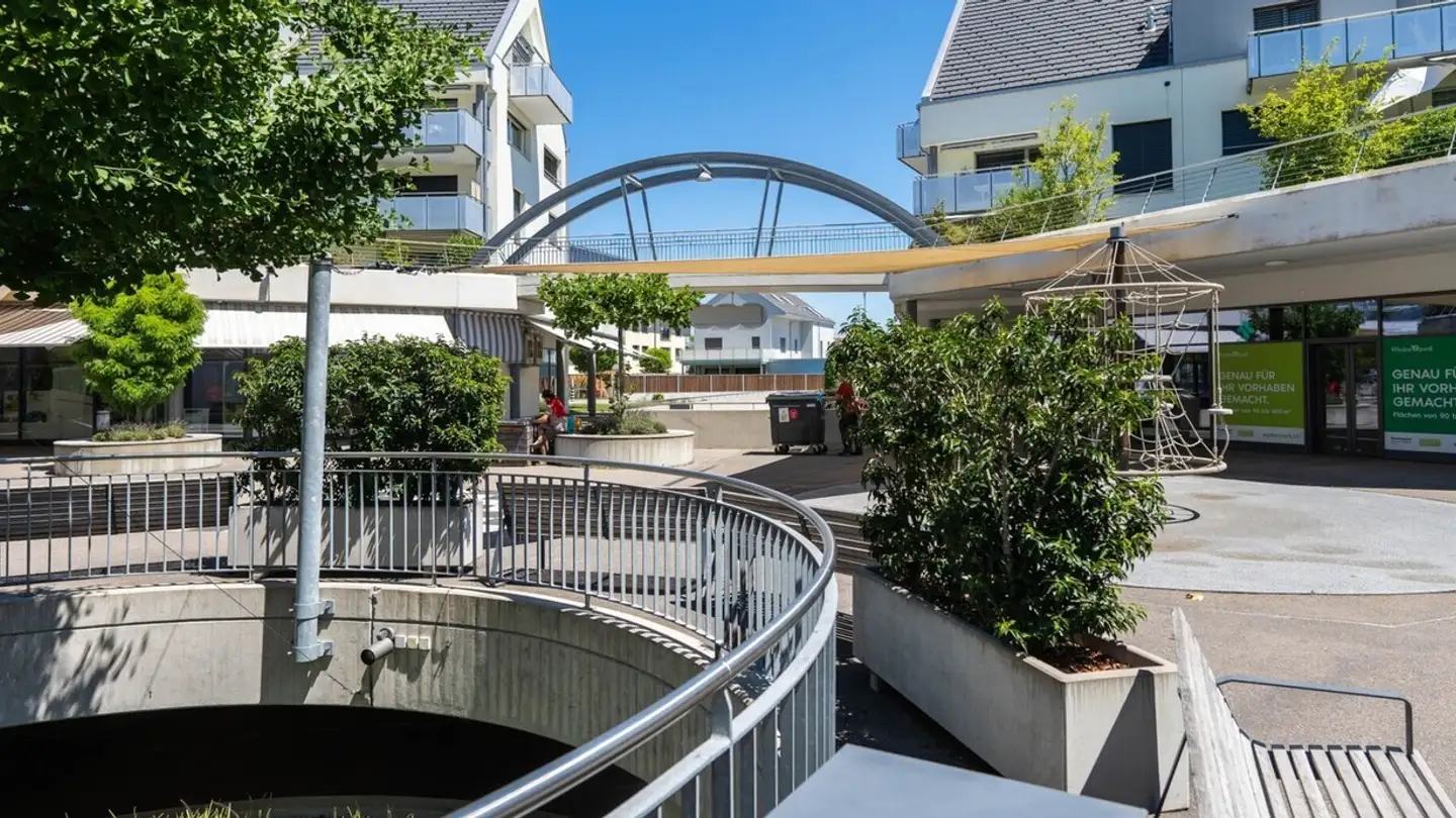 Geschäft mieten - Wydenpark, 2557 Studen BE