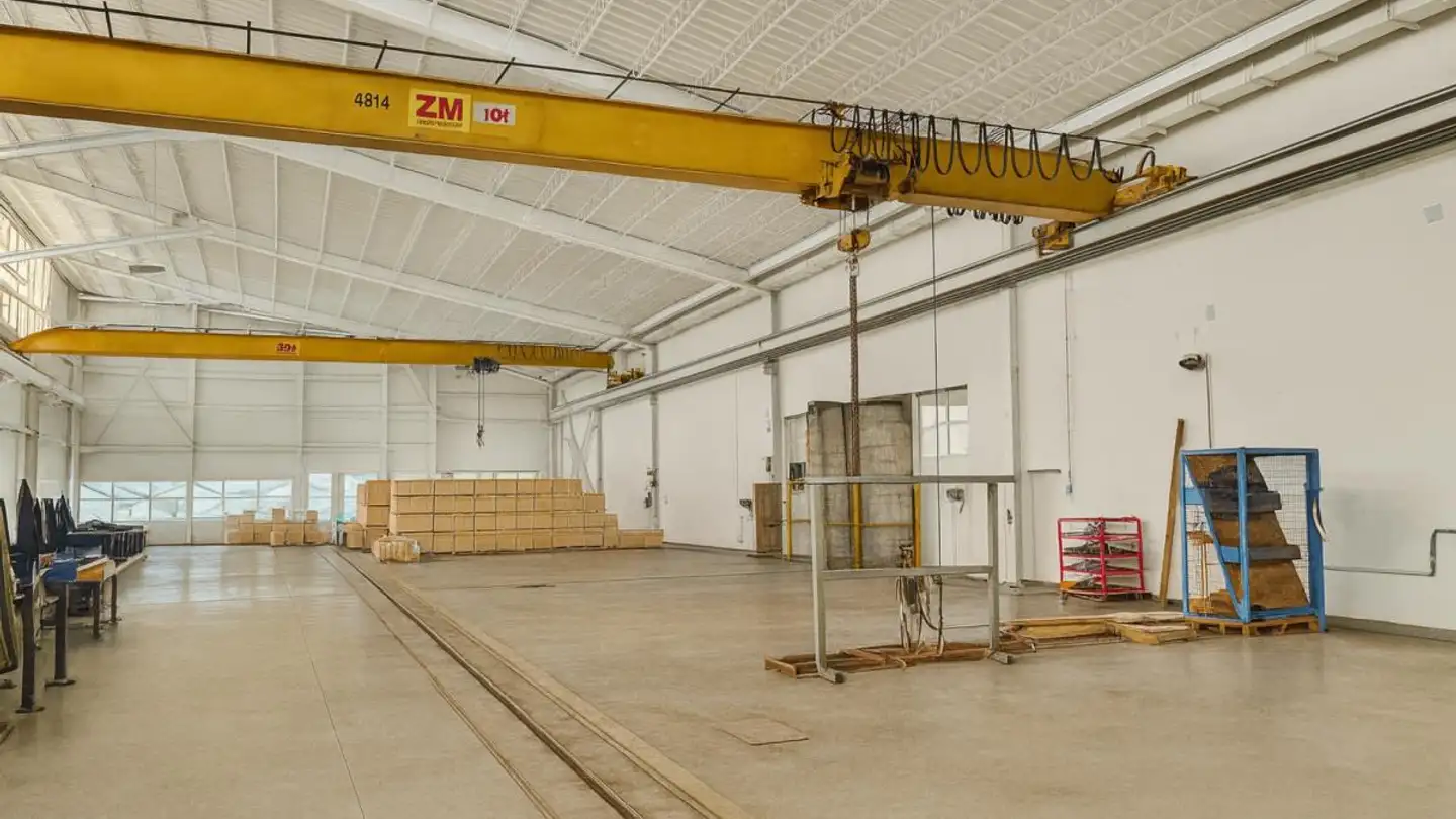 Commercial for rent - Route de l'Industrie 18, 1860 Aigle