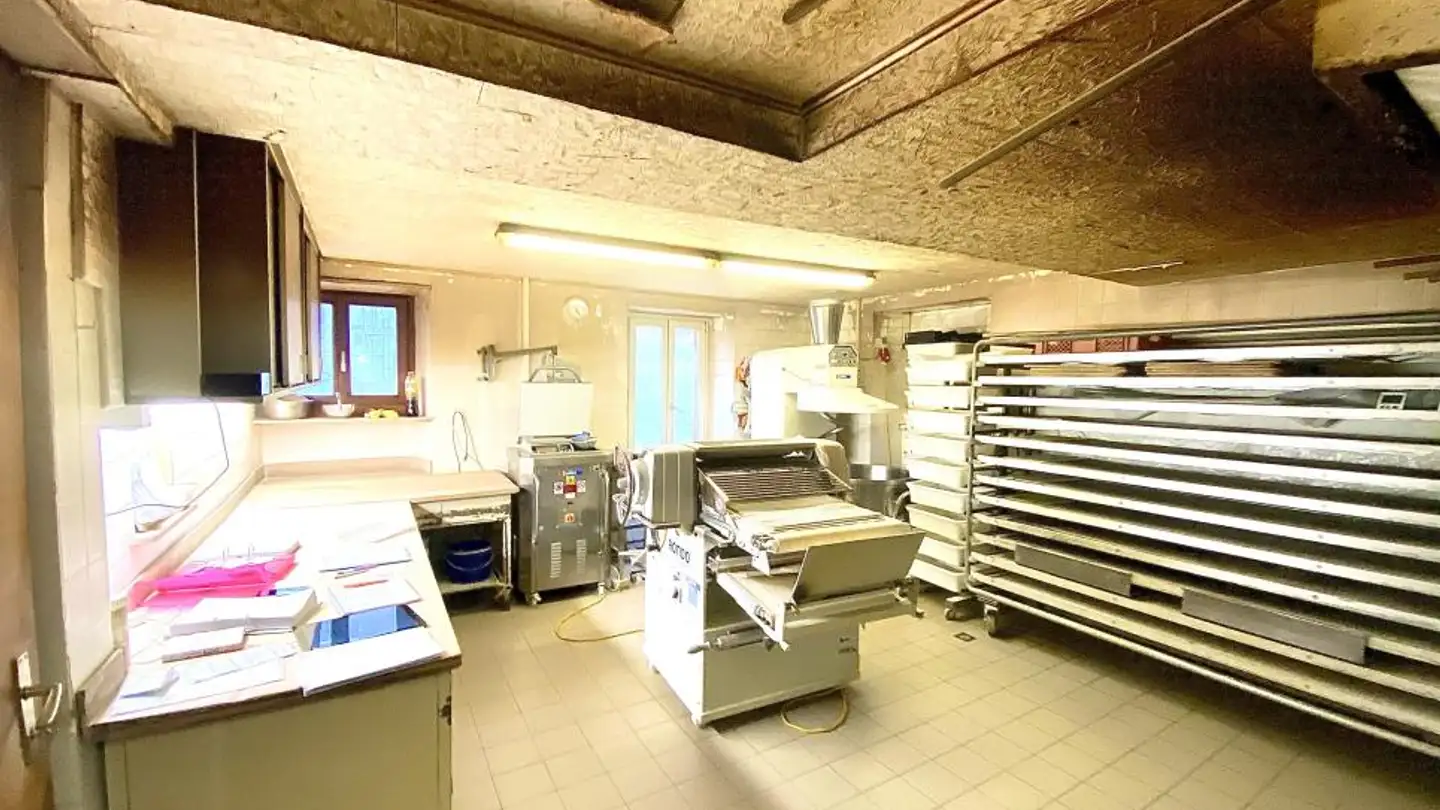 Bäckerei kaufen - Chemin De La Place 33, 1996 Basse-Nendaz