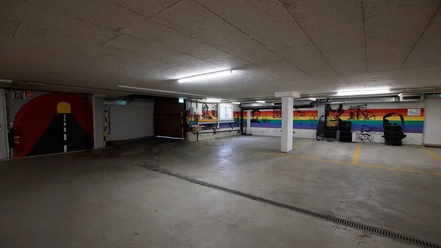 Underground parking space for rent - Kennerwiesstrasse 2, 8575 Bürglen TG - Photo 2