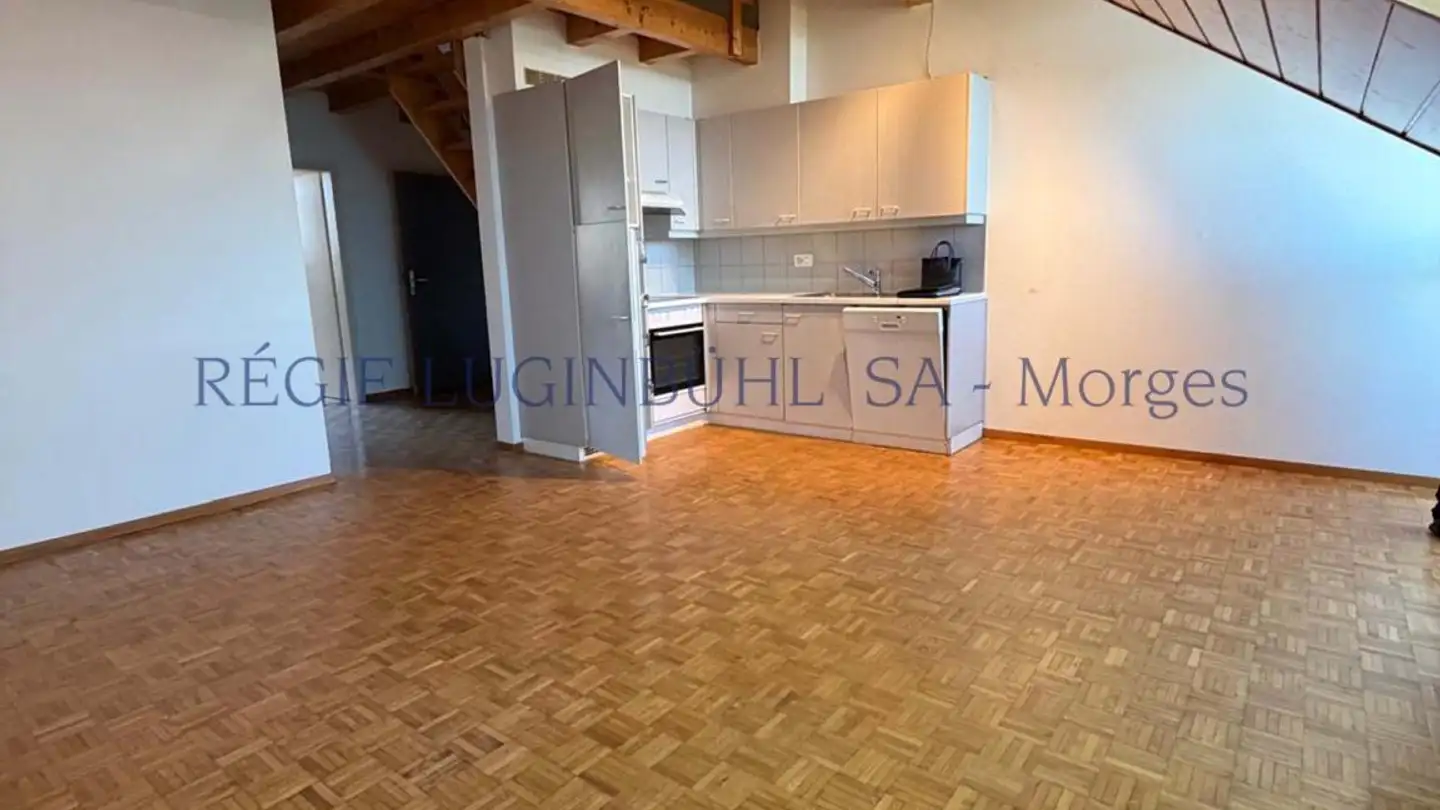 Apartment for rent - Rue De La Gare 1, 1312 Eclépens - Photo 4