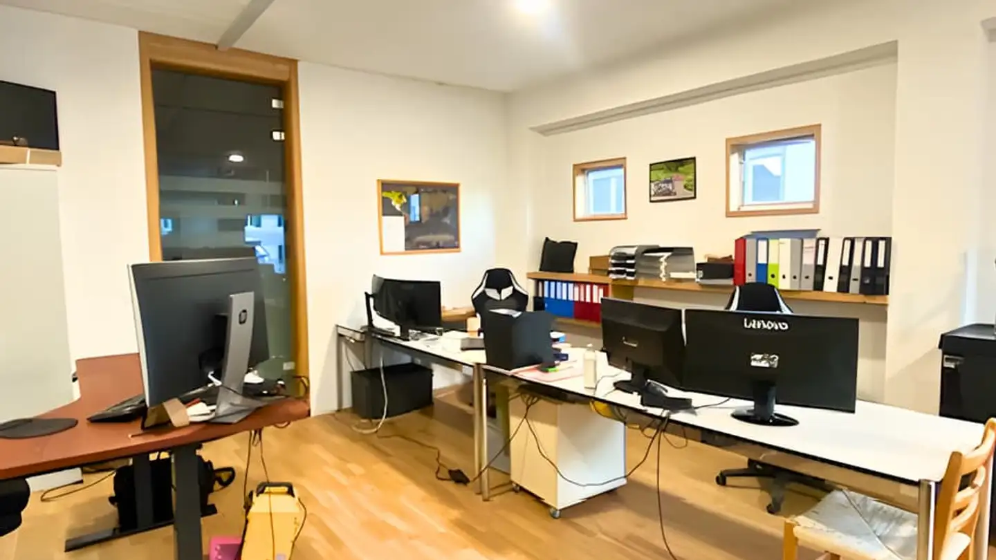 Commerciale in affitto - Rue Du Tirage 15, 1630 Bulle