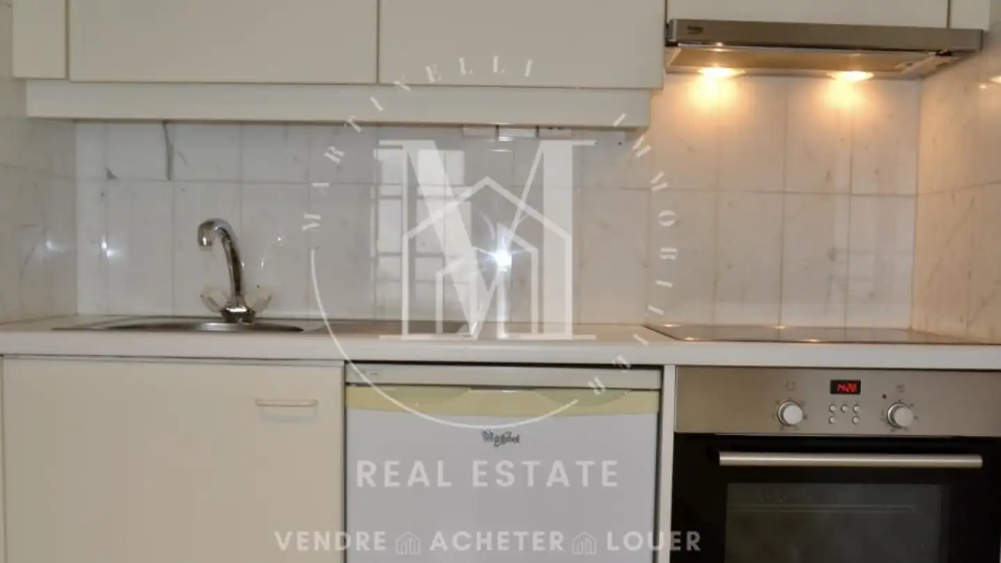 Studio for rent - Rue Neuve-du-Molard 5, 1204 Genève - Photo 3