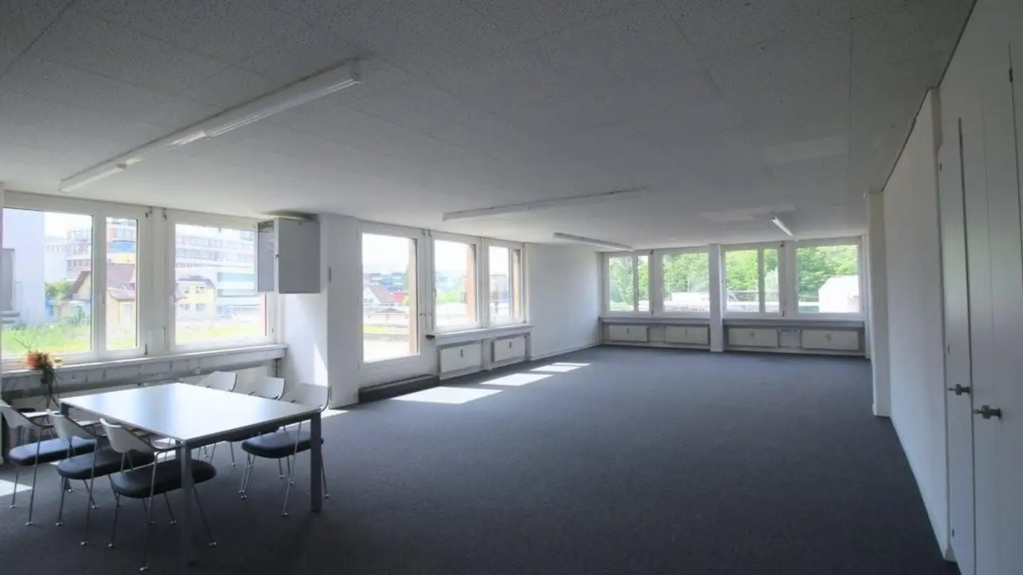 Bürofläche mieten - Kanalstrasse 6, 8953 Dietikon