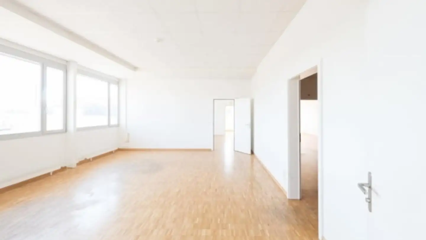 Spazio ufficio in affitto - Industriestrasse 38, 5314 Kleindöttingen - Photo 4