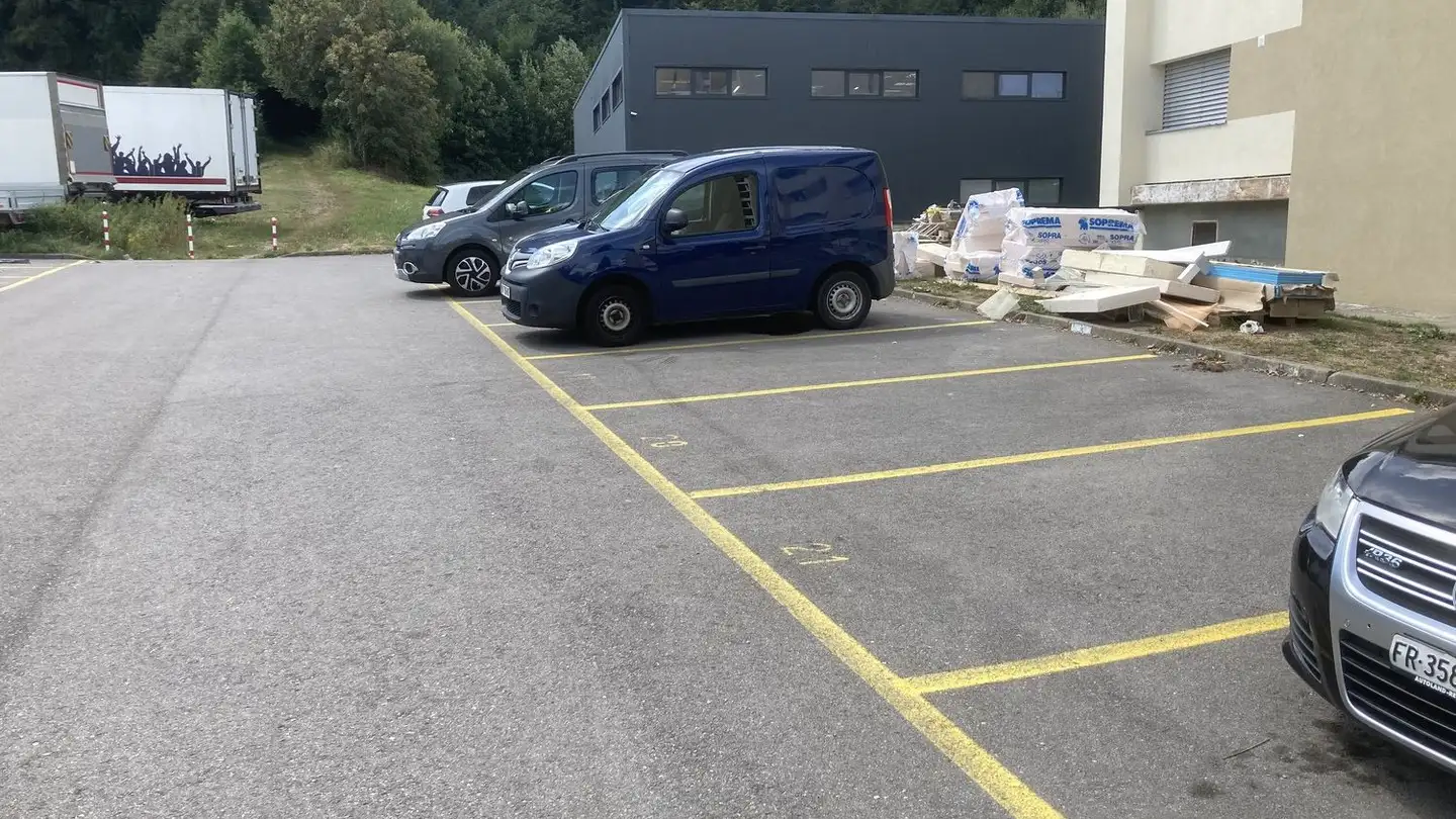Parcheggio esterno in affitto - 1723 Marly - Foto 3