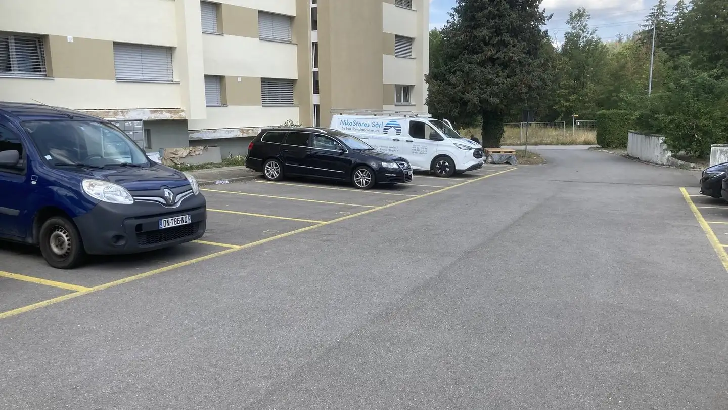 Parcheggio esterno in affitto - 1723 Marly - Foto 4