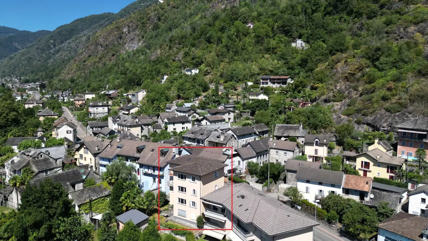 Edificio residenziale in vendita - Via Cantonale 57, 6652 Tegna