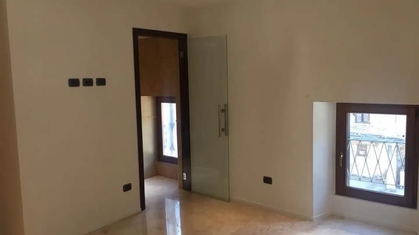 Apartment for rent - 6702 Claro - Photo 3