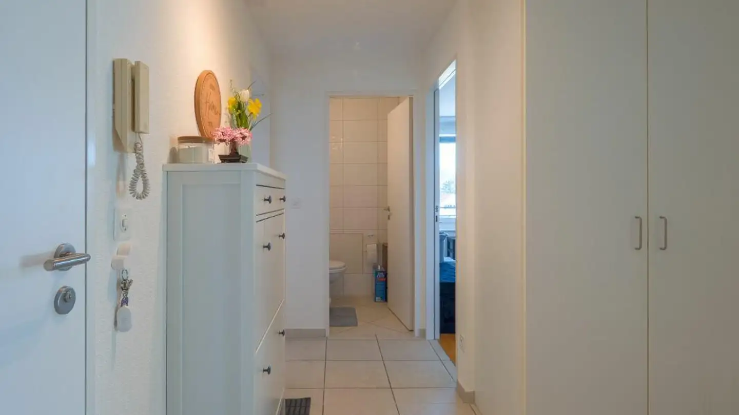 Appartamento in vendita - Kreuzackerweg, 4103 Bottmingen - Photo 2