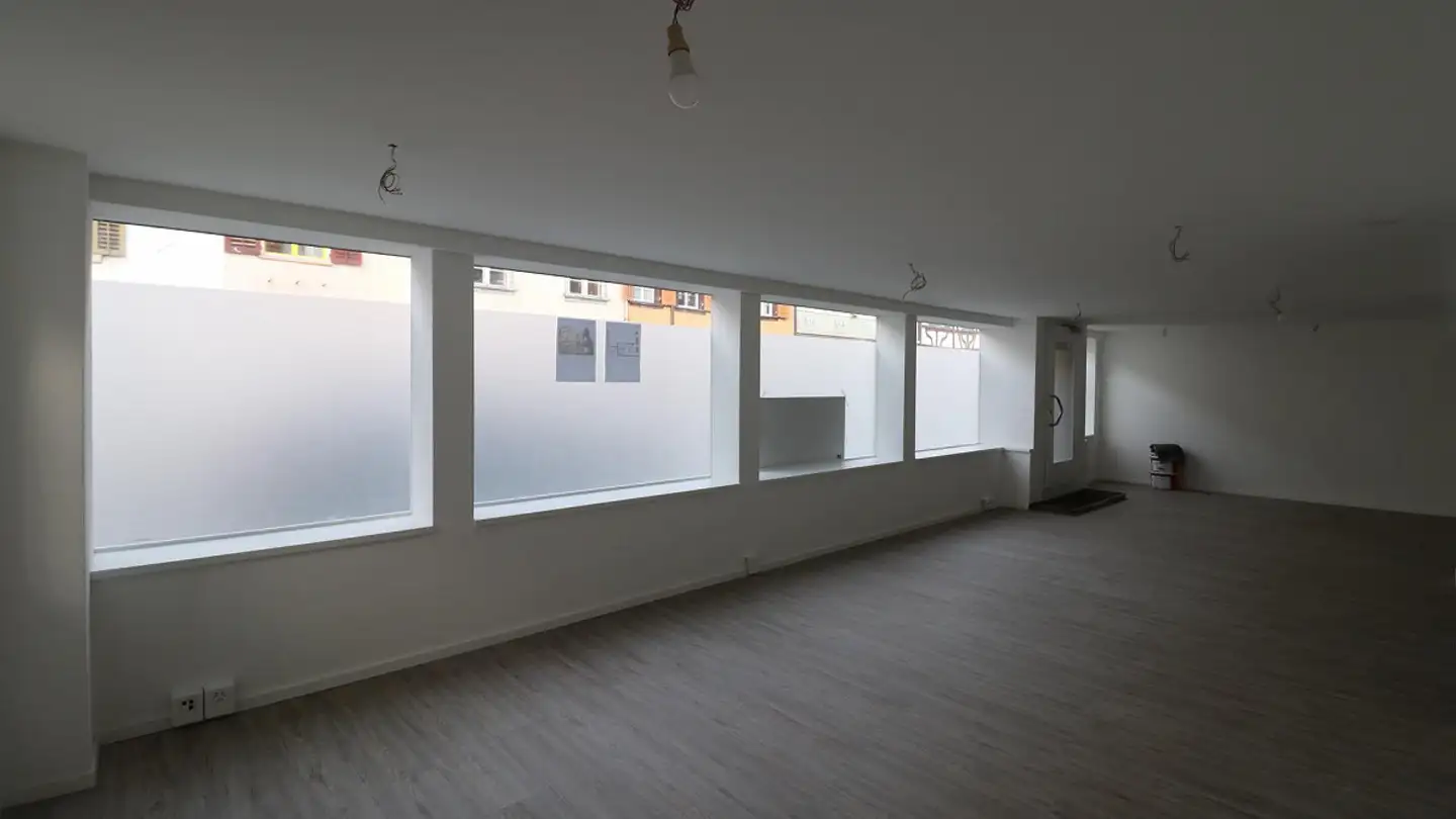 Gewerbe mieten - Sidehof 1, 8213 Neunkirch