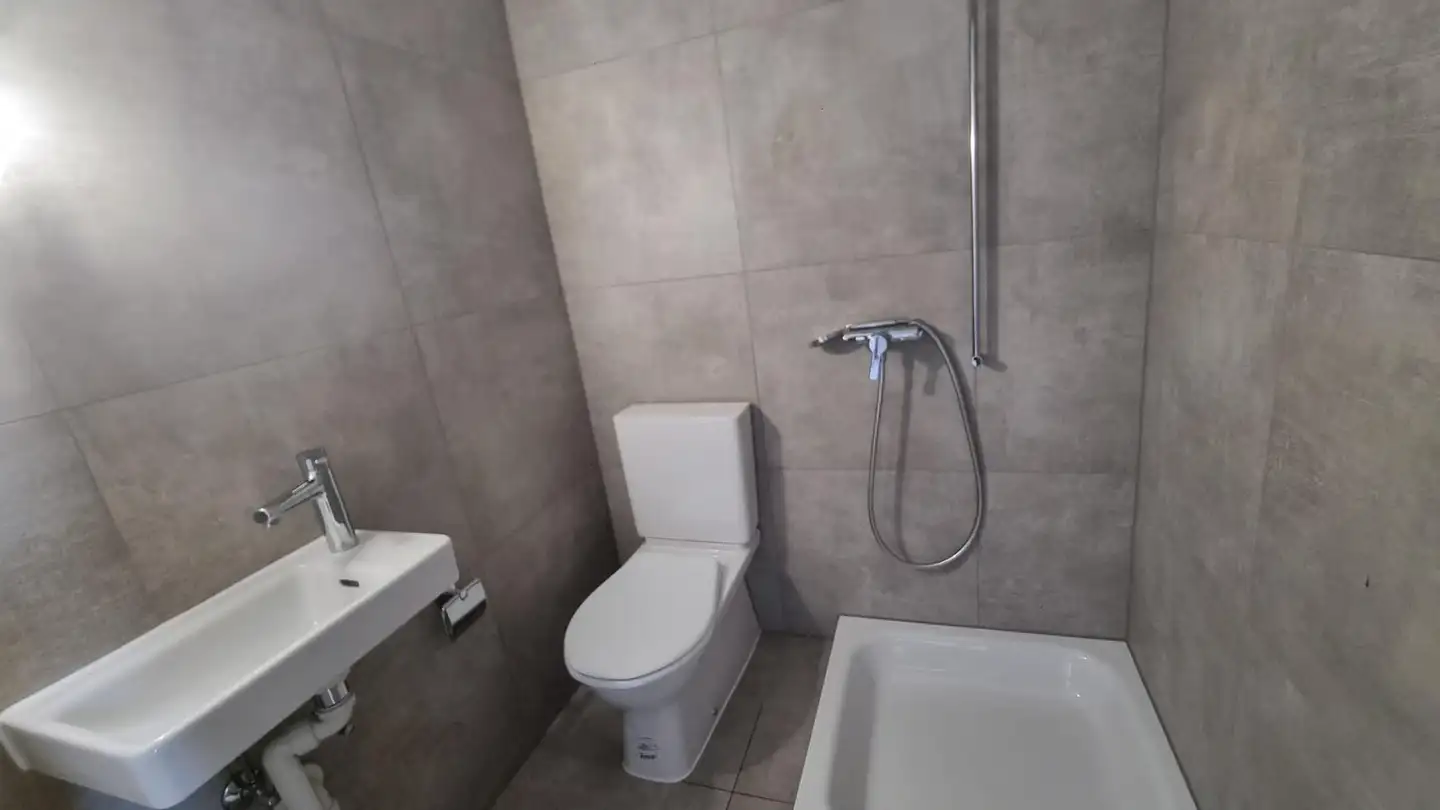 Wohnung mieten - Rue Des Parcs 83, 2000 Neuchâtel - Foto 4