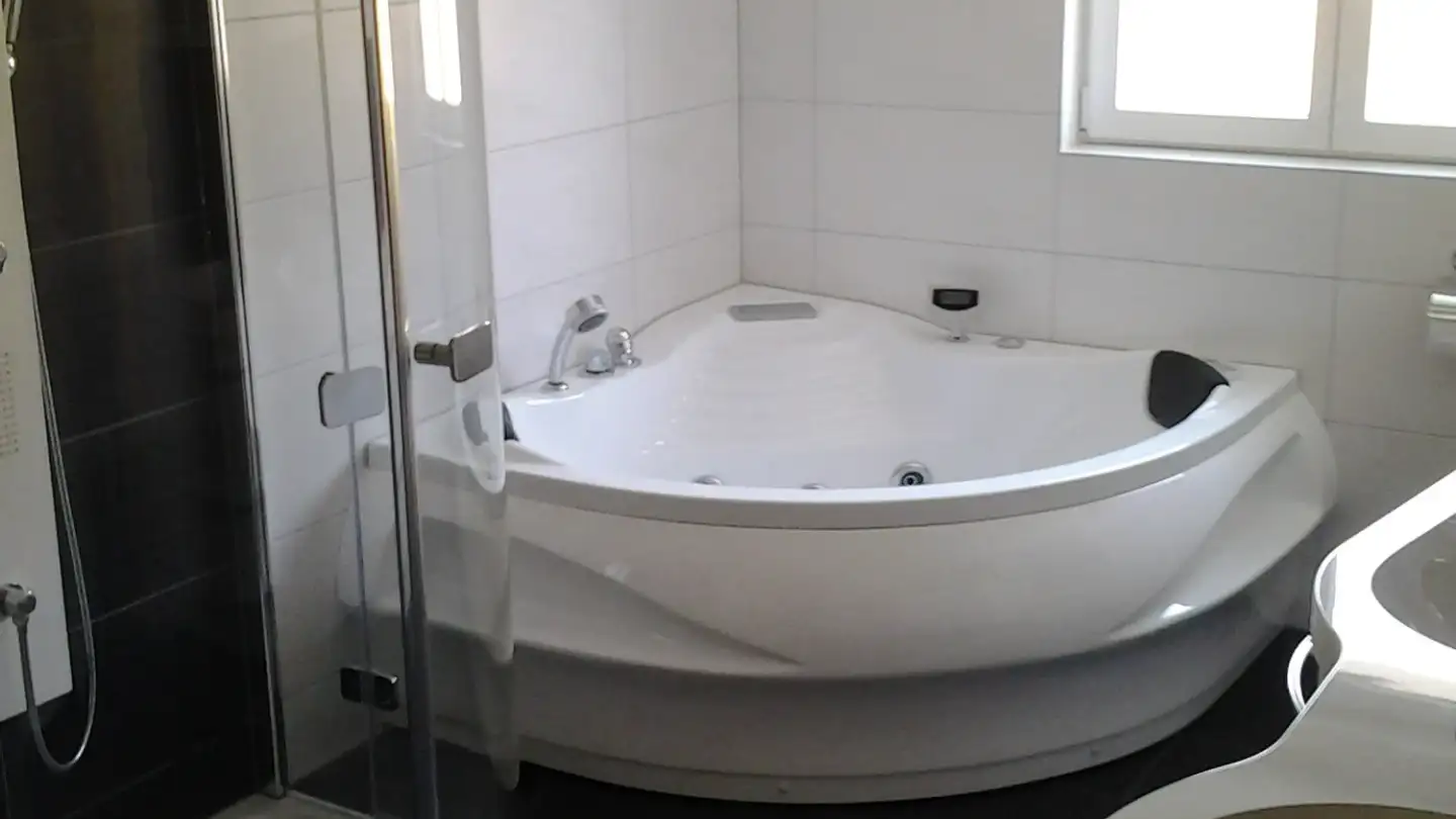 Einfamilienhaus mieten - Kurhausstrasse 10, 8374 Oberwangen TG