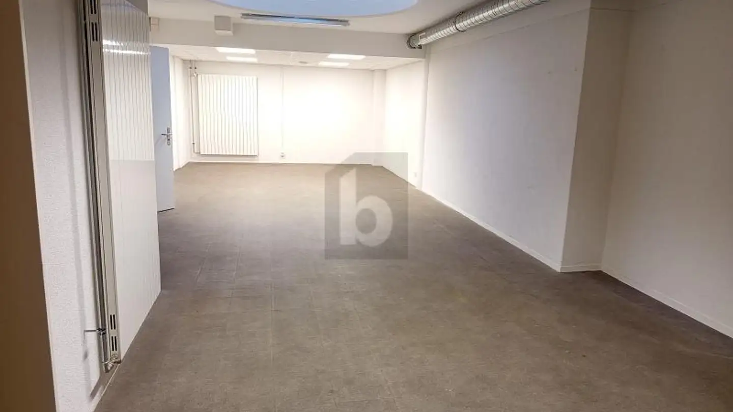 Office space for rent - 1018 Lausanne - Photo 2