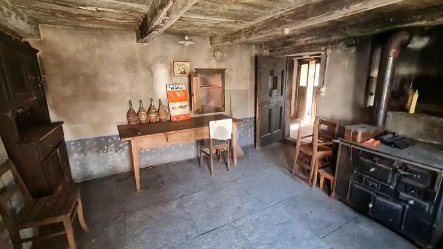 Chalet for sale - 6682 Linescio - Photo 3