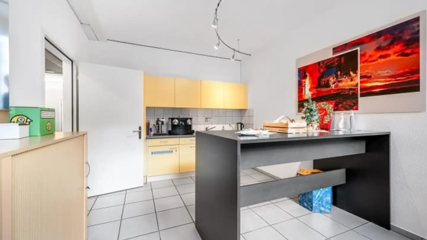 Mixed-use building for rent - Lagerhausstrasse 11, 8400 Winterthur - Photo 4