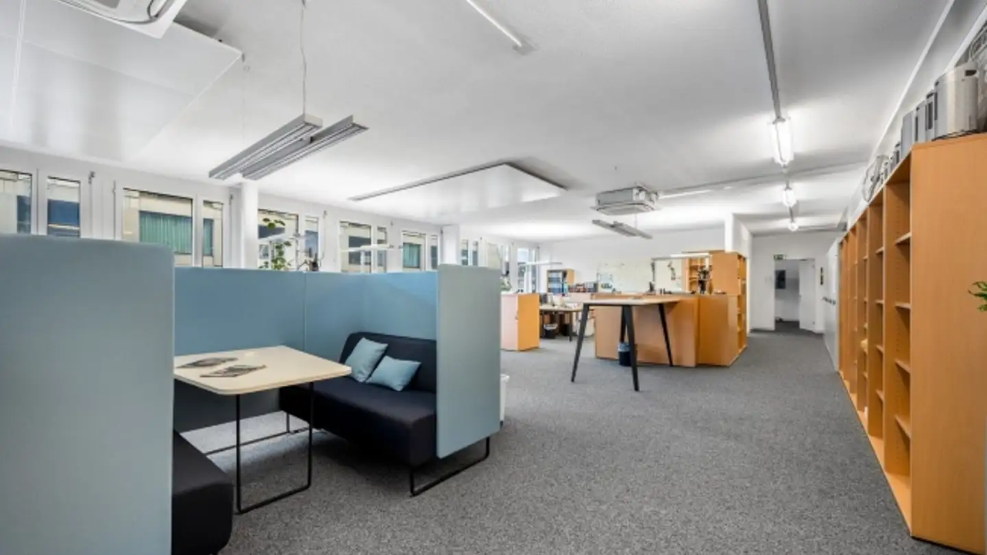 Mixed-use building for rent - Lagerhausstrasse 11, 8400 Winterthur - Photo 2