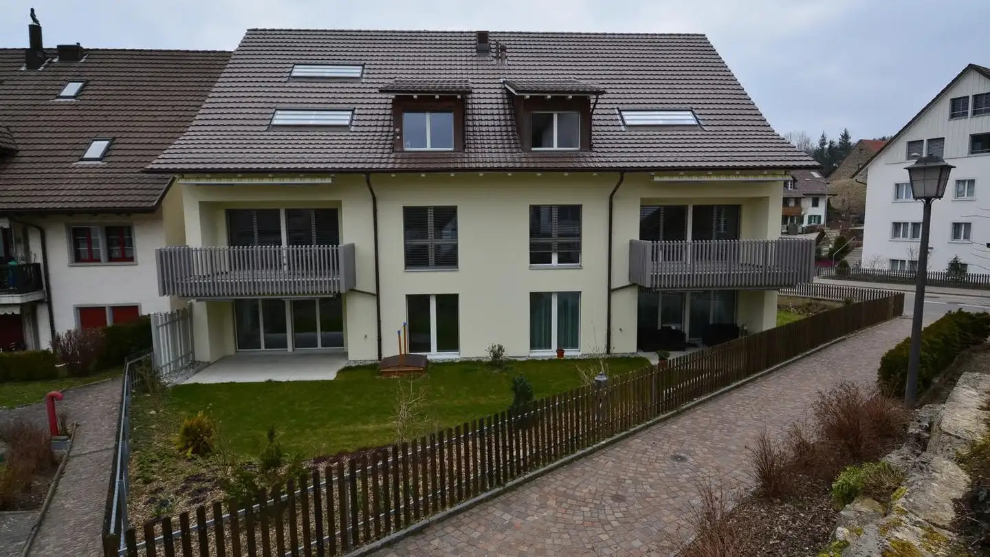 Wohnung mieten - Dorfstrasse 22, 8185 Winkel - Foto 3