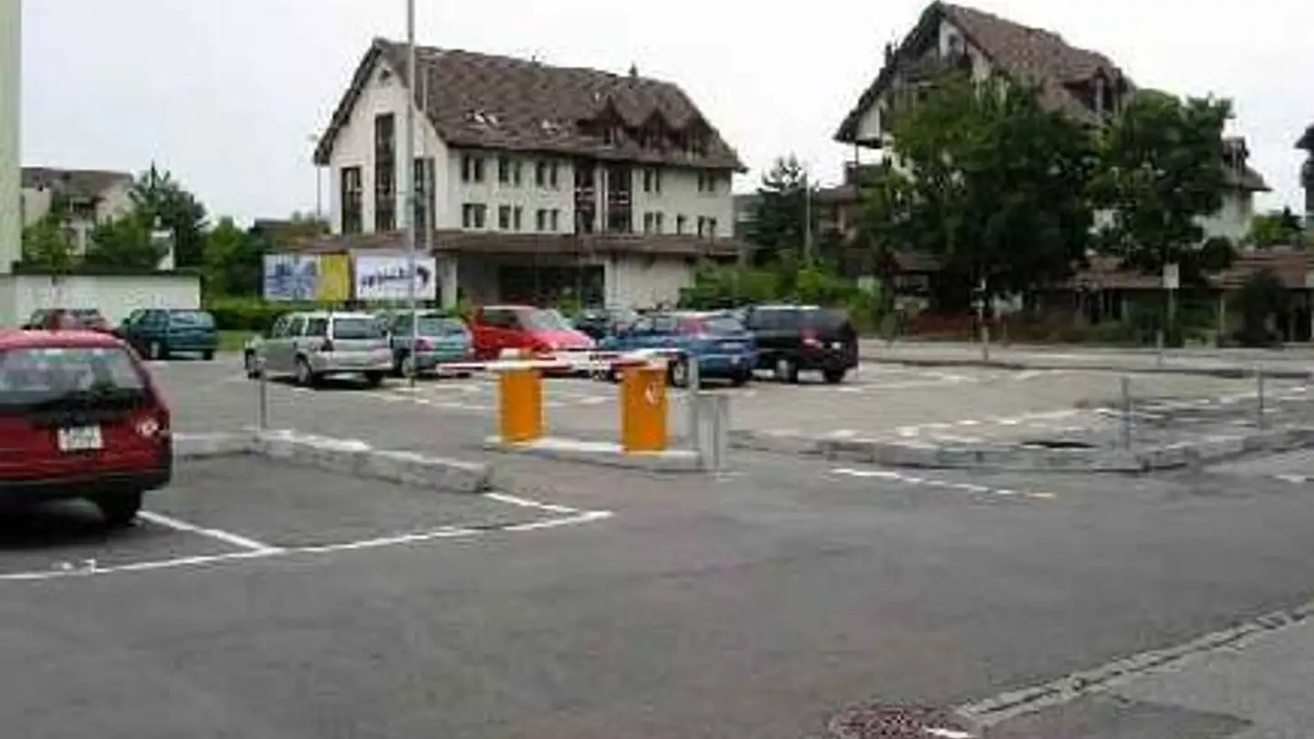 Outdoor parking space for rent - Gartenhof 9, 8910 Affoltern am Albis - Photo 3