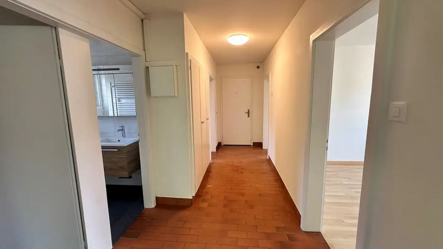 Wohnung mieten - Oberburgstrasse 11a, 3400 Burgdorf - Foto 2