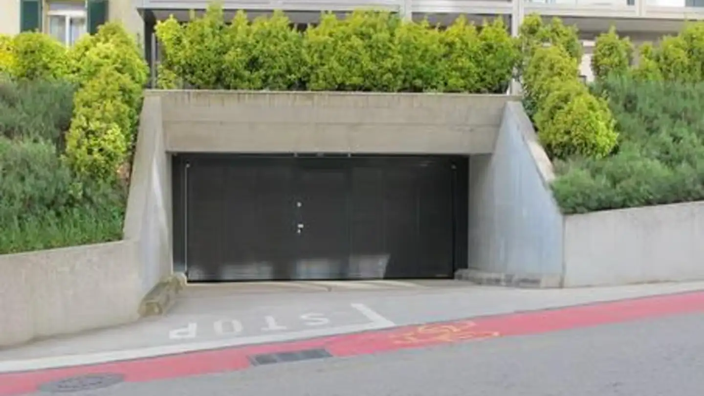 Single garage for rent - Rue Du Ronzier 9, 1260 Nyon - Photo 2