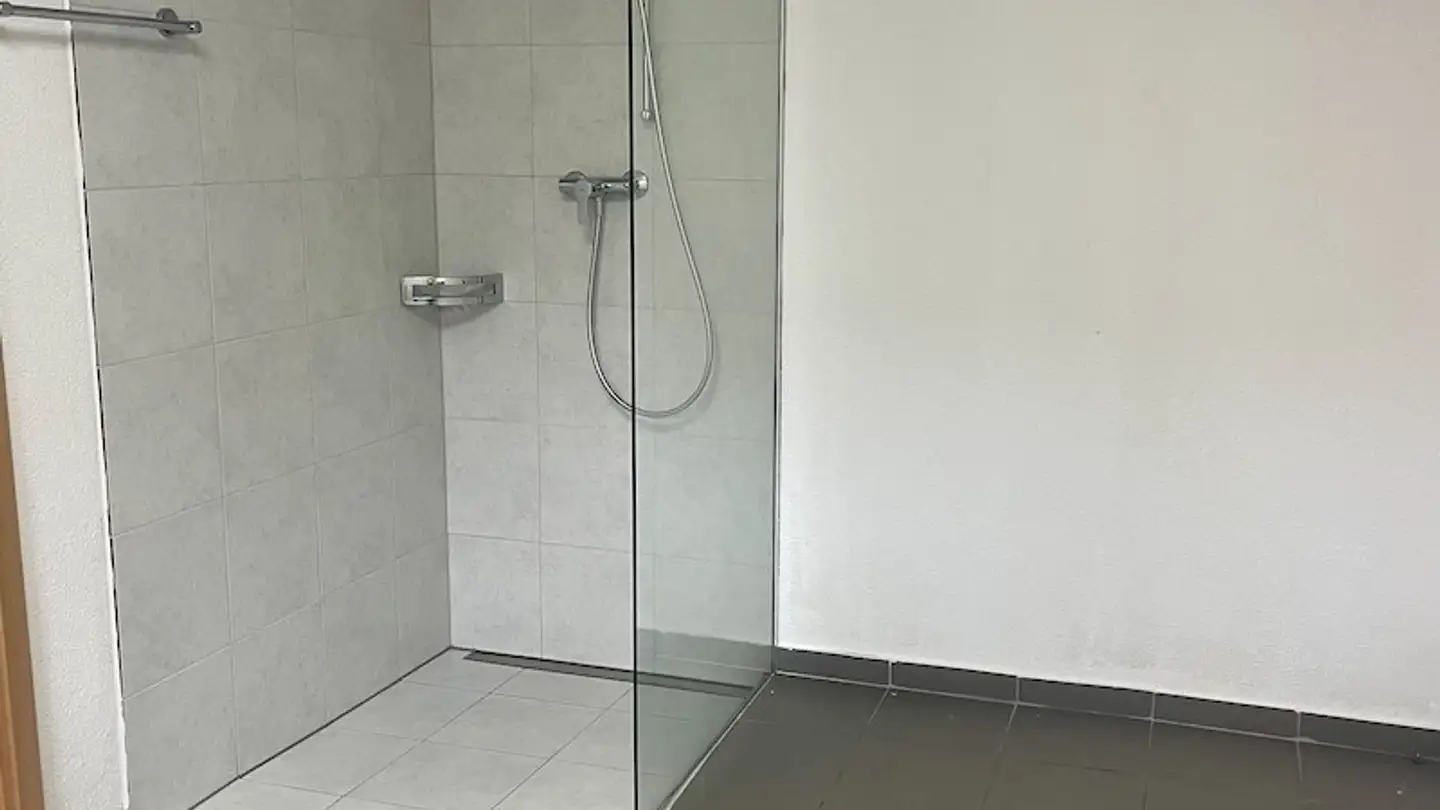 Commercial à louer - Schaffhauserstrasse 75, 8222 Beringen - Photo 4