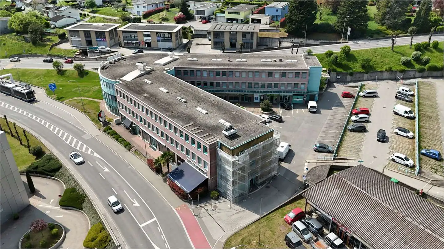 Office space for rent - Via Vedeggio 1, 6928 Manno - Photo 4
