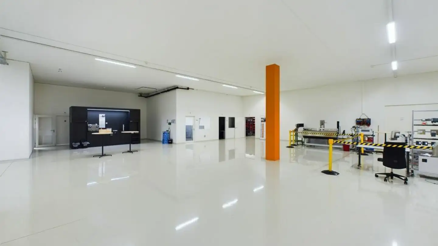 Commerciale in affitto - Riedstrasse 8, 6330 Cham - Photo 2