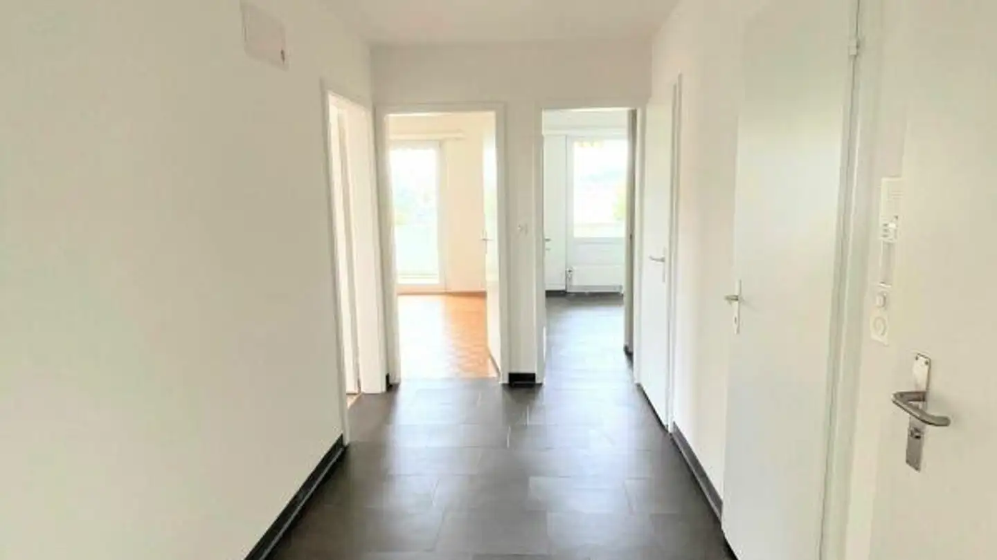 Apartment for rent - Schwalbenstrasse, 9200 Gossau SG - Photo 2