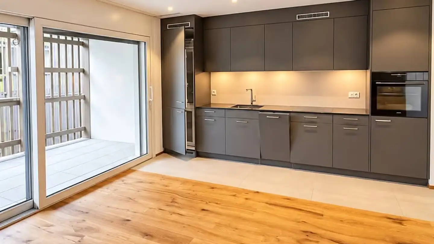 Dachgeschosswohnung mieten - Sonnenbühlstrasse 2a, 8181 Höri