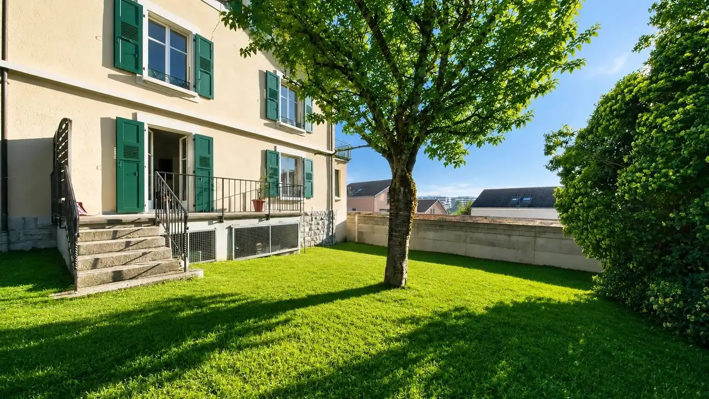 Immeuble mixte à vendre - 1030 Bussigny