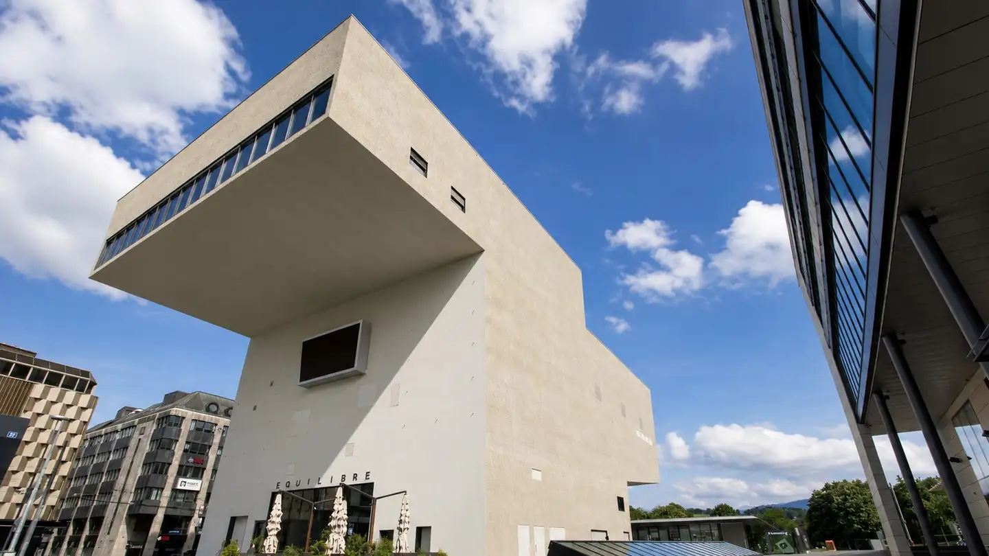Negozio in affitto - Place Jean-Tinguely 1, 1700 Fribourg