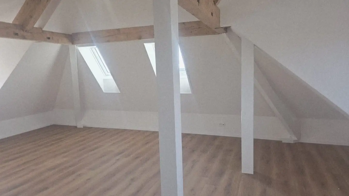 Dachgeschosswohnung mieten - Hauptstrasse 83, 2575 Täuffelen - Foto 2