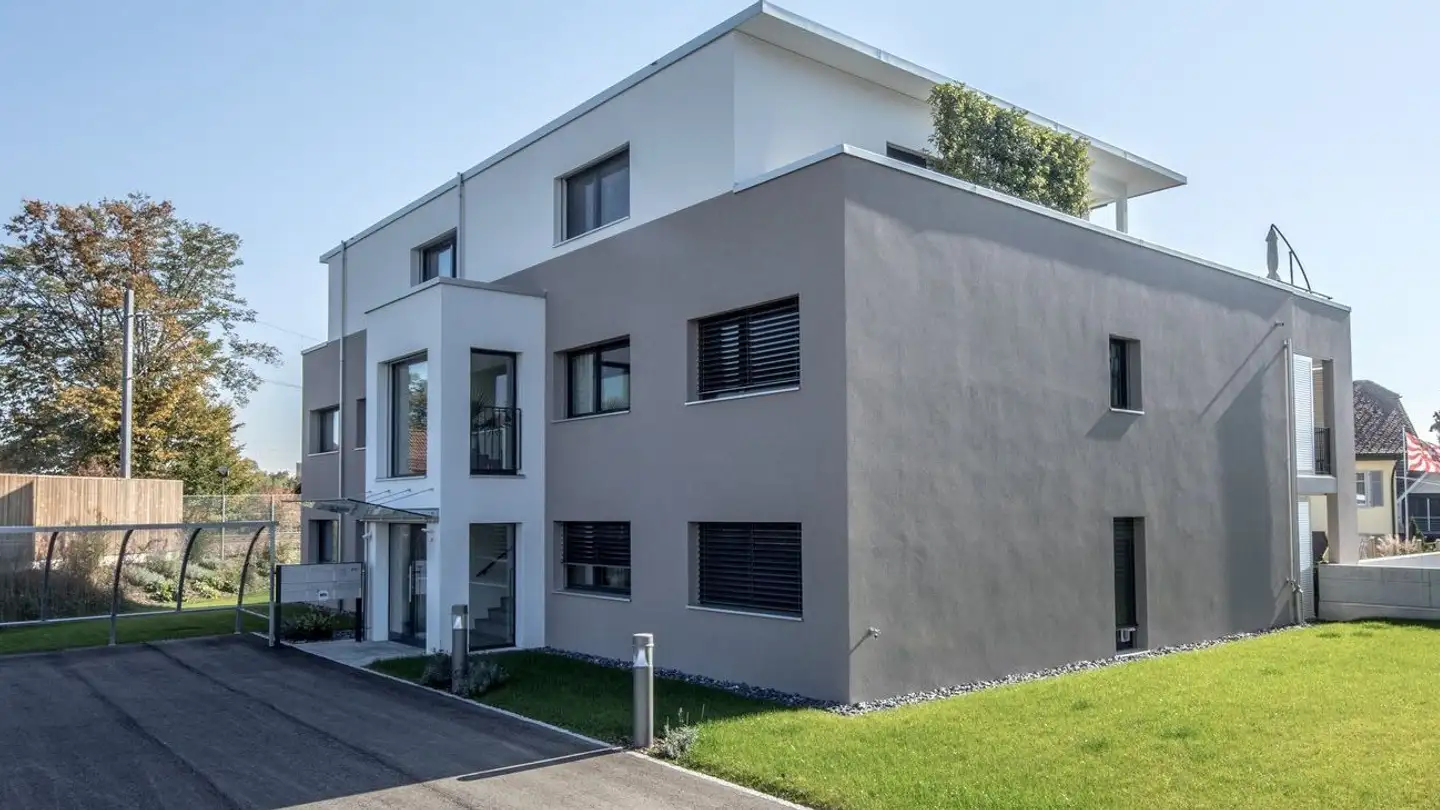 Outdoor parking space for rent - Unterbiberiststrasse 18, 4562 Biberist - Photo 3
