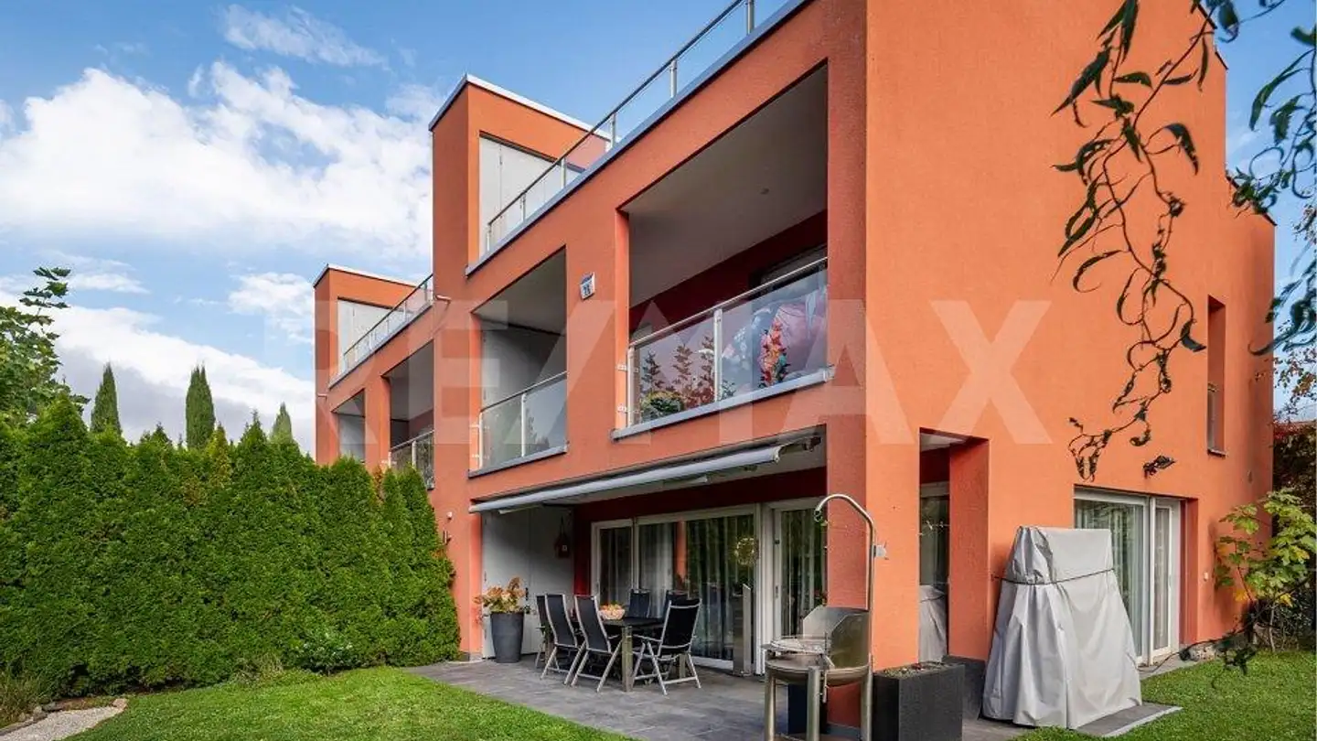 Casa bifamiliare in vendita - Neudorfstrasse 26, 8820 Wädenswil