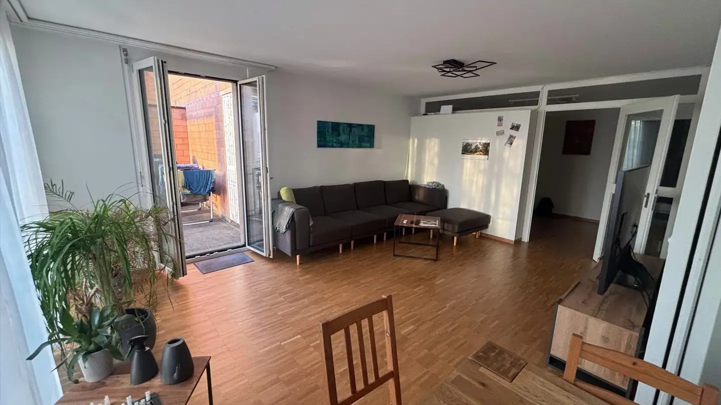 Chambre à louer - 4144 Arlesheim