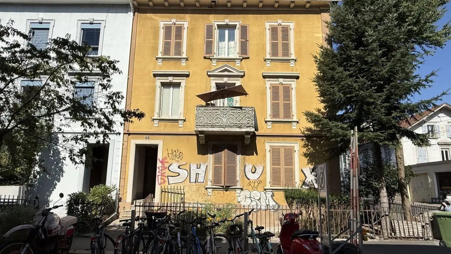 Mehrfamilienhaus kaufen - Rue De L'avenir / Zukunftstrasse 15, 2503 Biel/Bienne - Foto 2