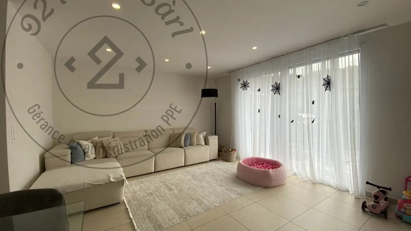 Duplex for rent - Les Rigoles 15, 1746 Prez-vers-Noréaz - Photo 2