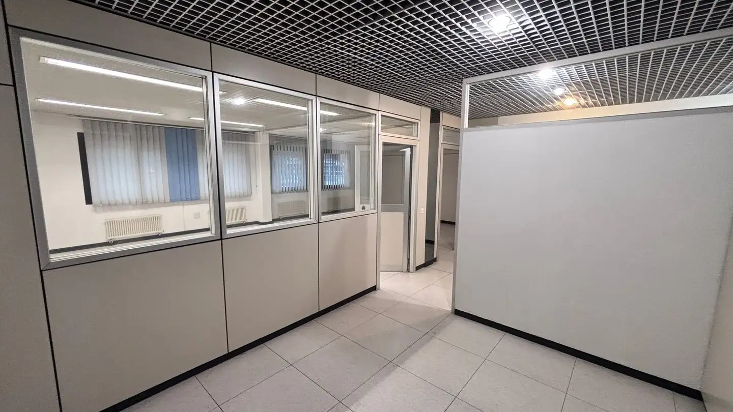 Bürofläche mieten - Via San Gottardo 46, 6593 Cadenazzo - Foto 2