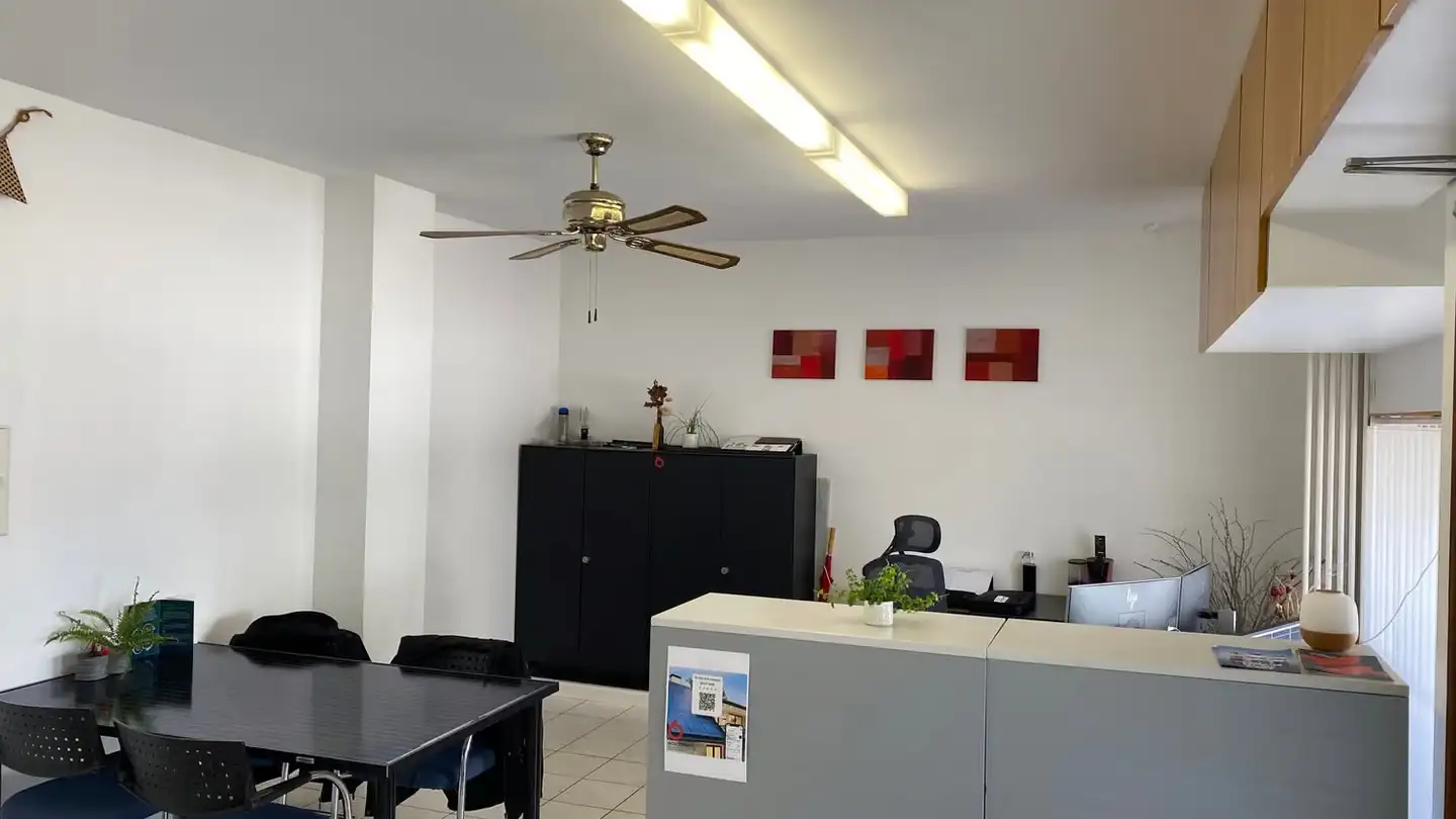 Office space for rent - Rue De La Gruère 2, 2350 Saignelégier - Photo 2