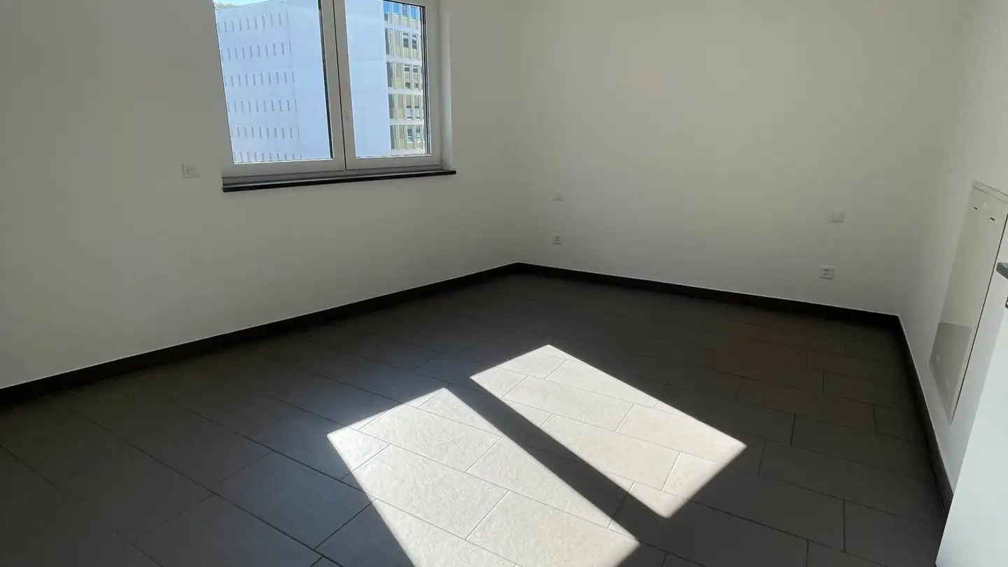 Appartamento in affitto - Via Delle Scuole 8, 6900 Paradiso - Foto 3