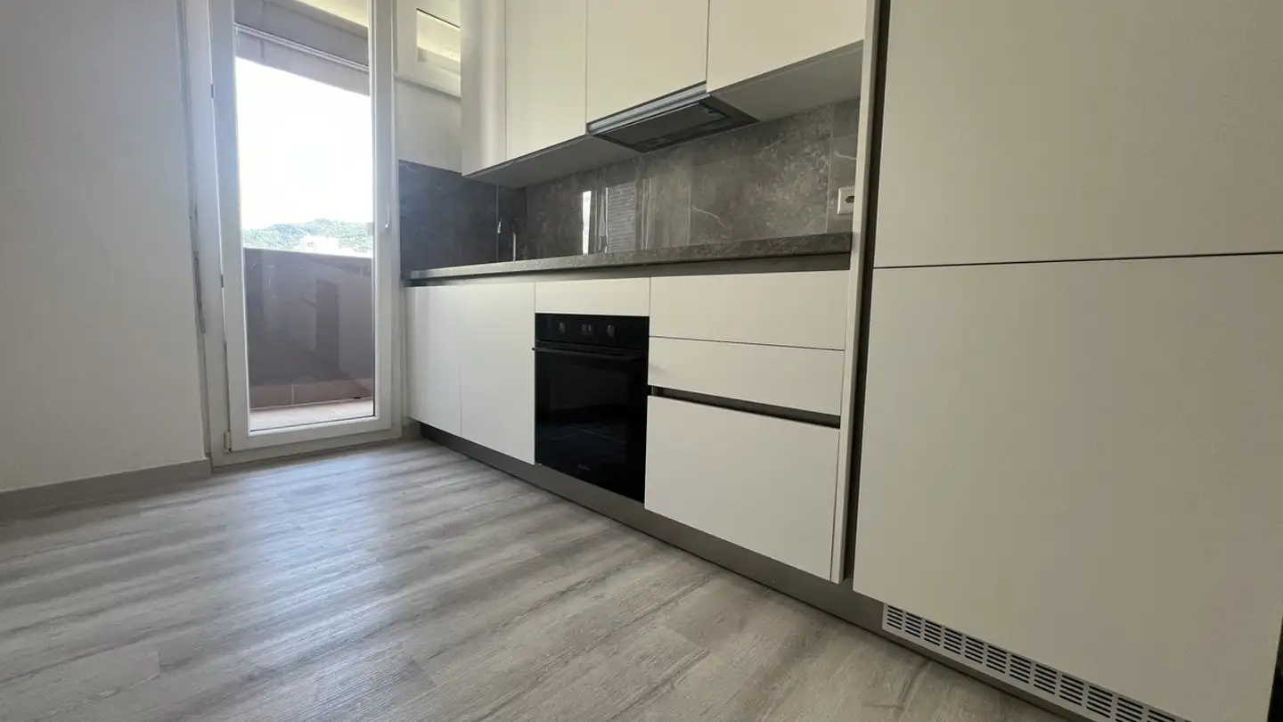 Appartement à louer - 6830 Chiasso