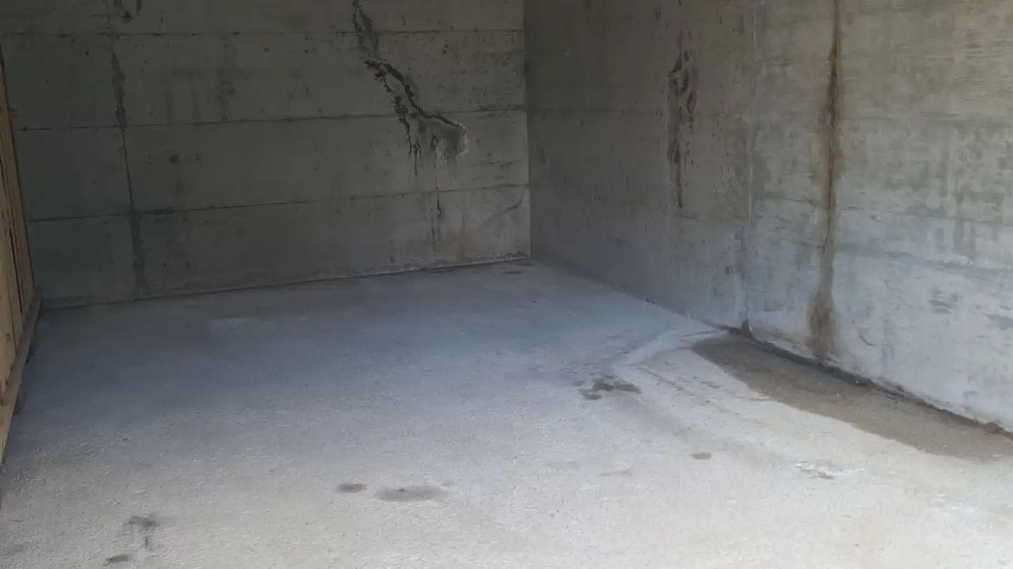 Garage singolo in affitto - Route De Mi-Côte 33, 2400 Le Locle - Photo 2