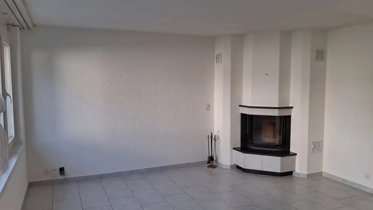 Row house for rent - 3800 Interlaken - Photo 3