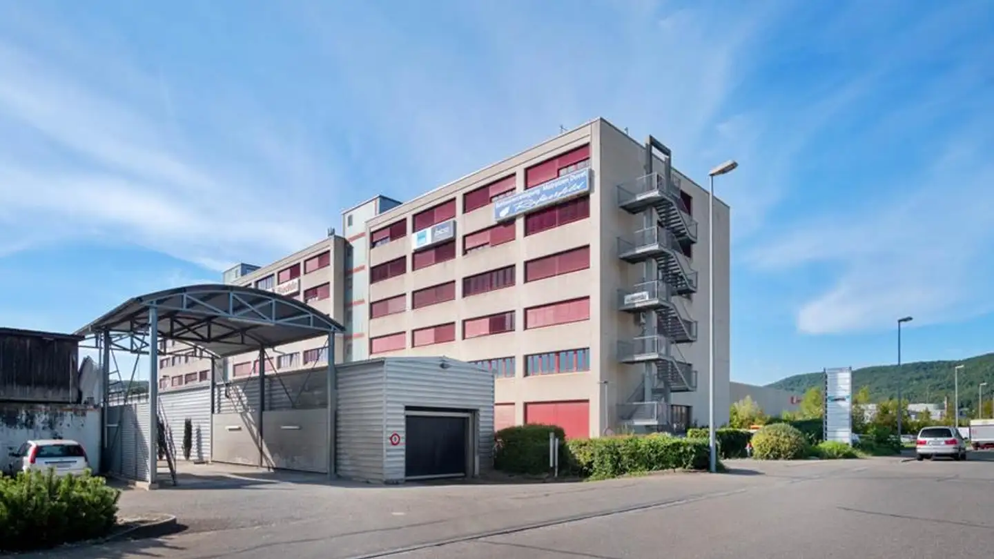 Gewerbe mieten - Hardhofstrasse 15, 8424 Embrach - Foto 2