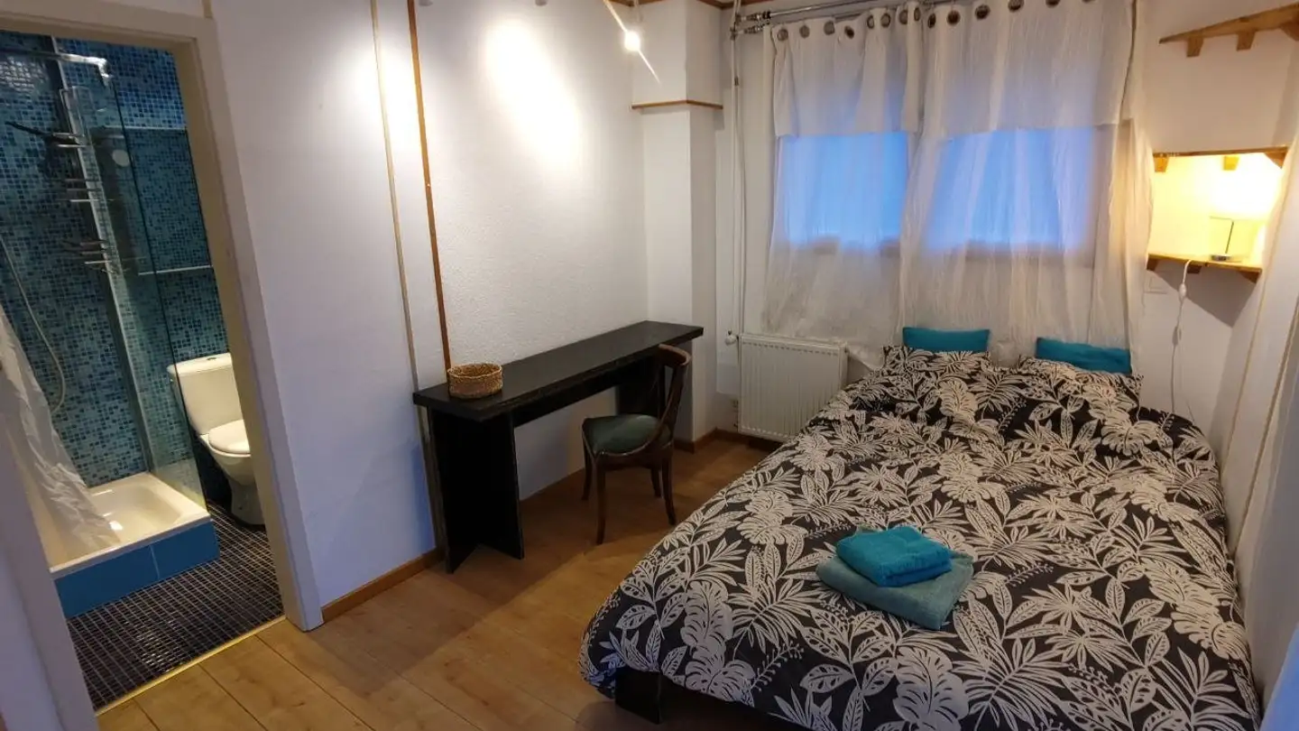 Chambre à louer - 1091 Chenaux - Photo 2