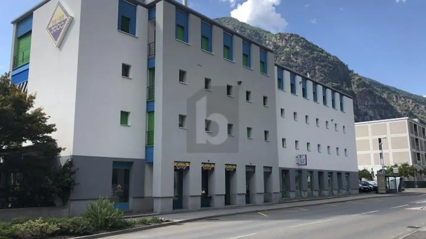 Commercial for rent - 6710 Biasca