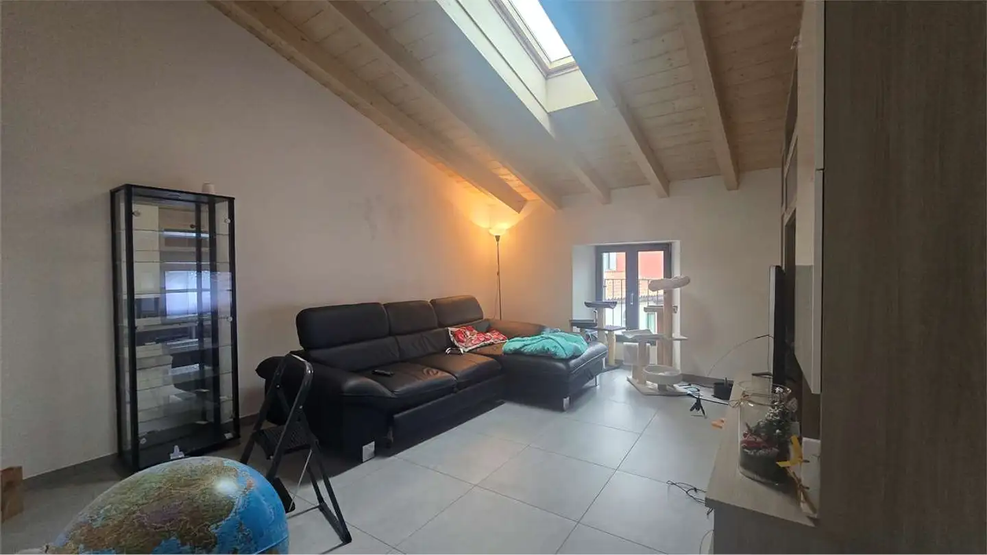 Apartment for rent - 6854 S. Pietro