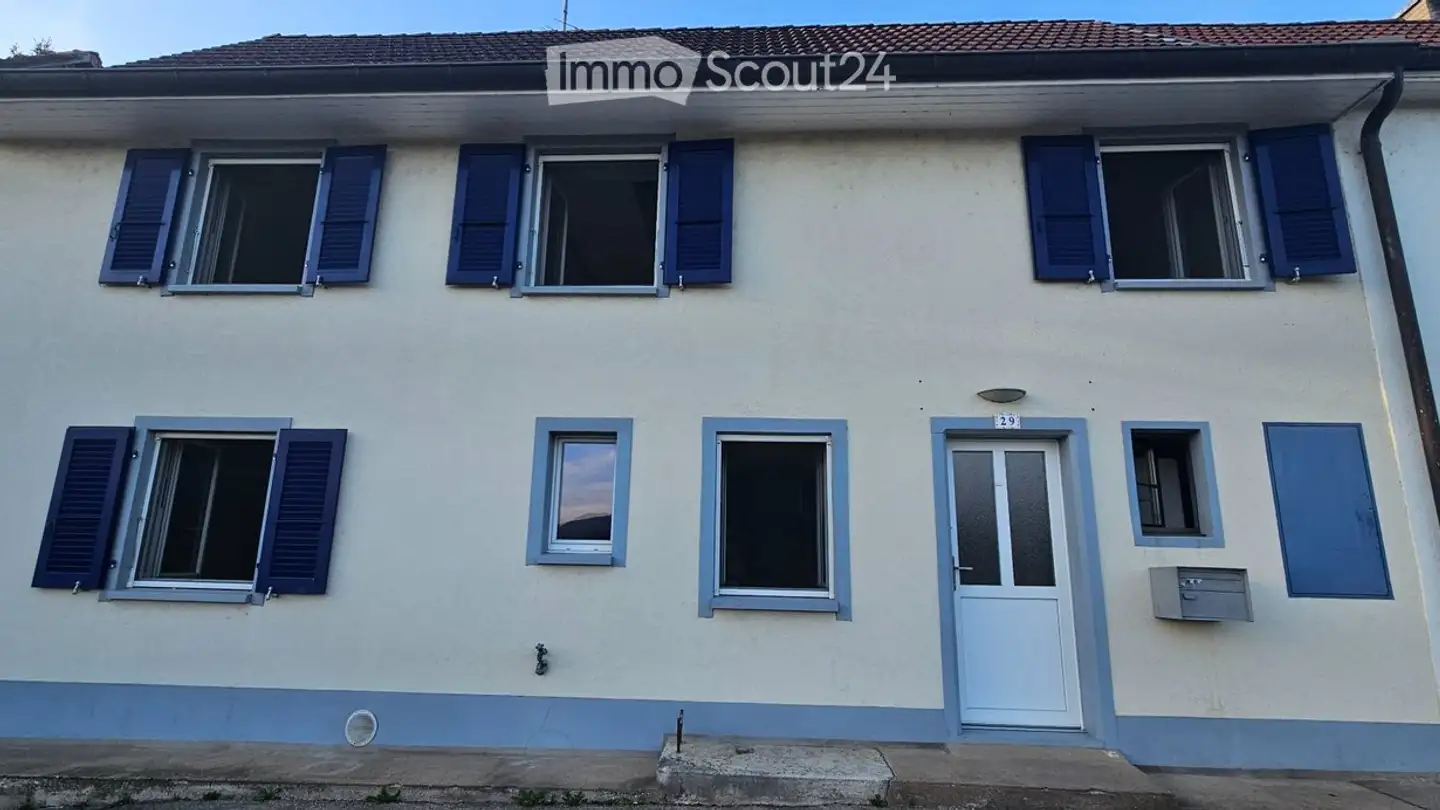 Single house for sale - 2942 Alle